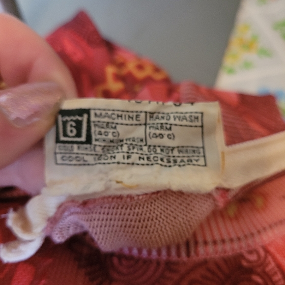 Pink 1960s 1970s mock neck long sleeve print top - Picture 13 of 14